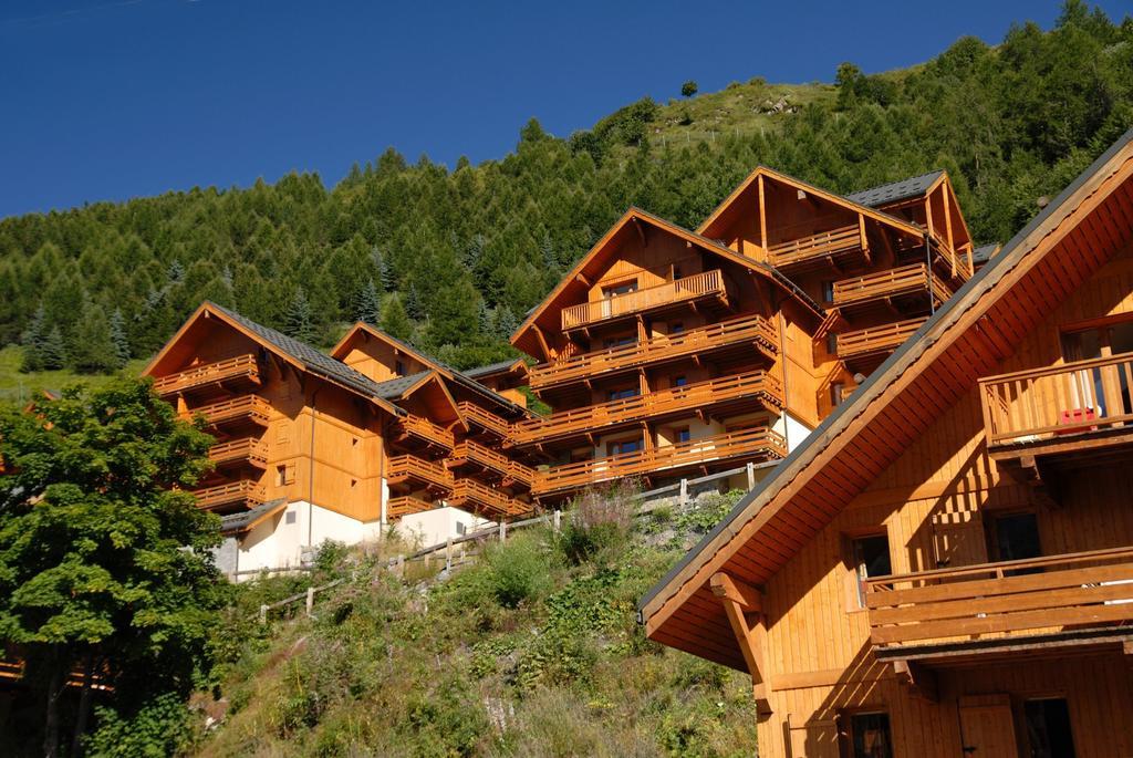 Residence Odalys Le Hameau Et Les Chalets De La Vallee D'Or Valloire Exterior foto